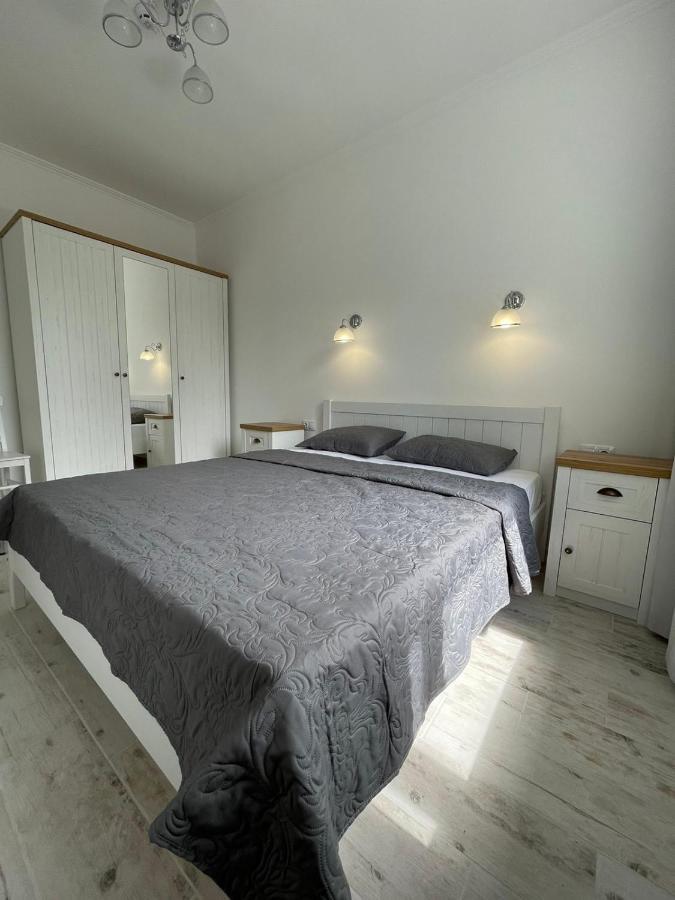 Boutique Hotel Enjoy Serhijivka Eksteriør bilde